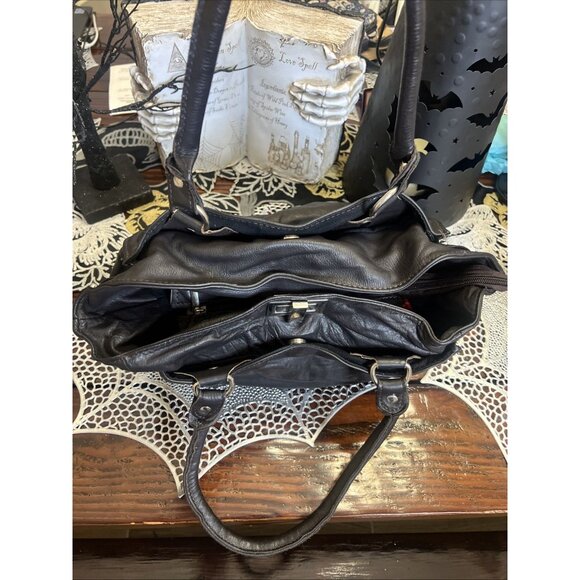 Rebels Firenze Black Italian Leather Handbag Shoulder Bag Purse - Picture 12 of 16